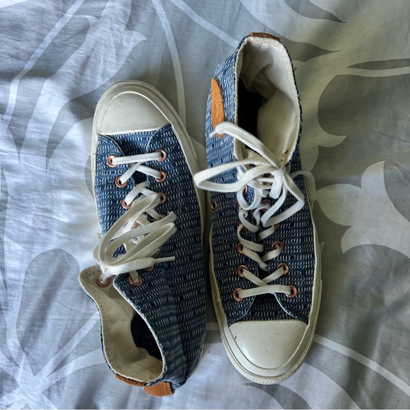 High Top Converse - Picture 3 of 6